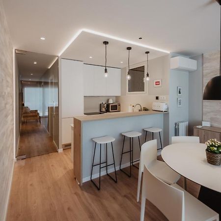 Petit Luxe Volta Apartaments Terrassa Bagian luar foto